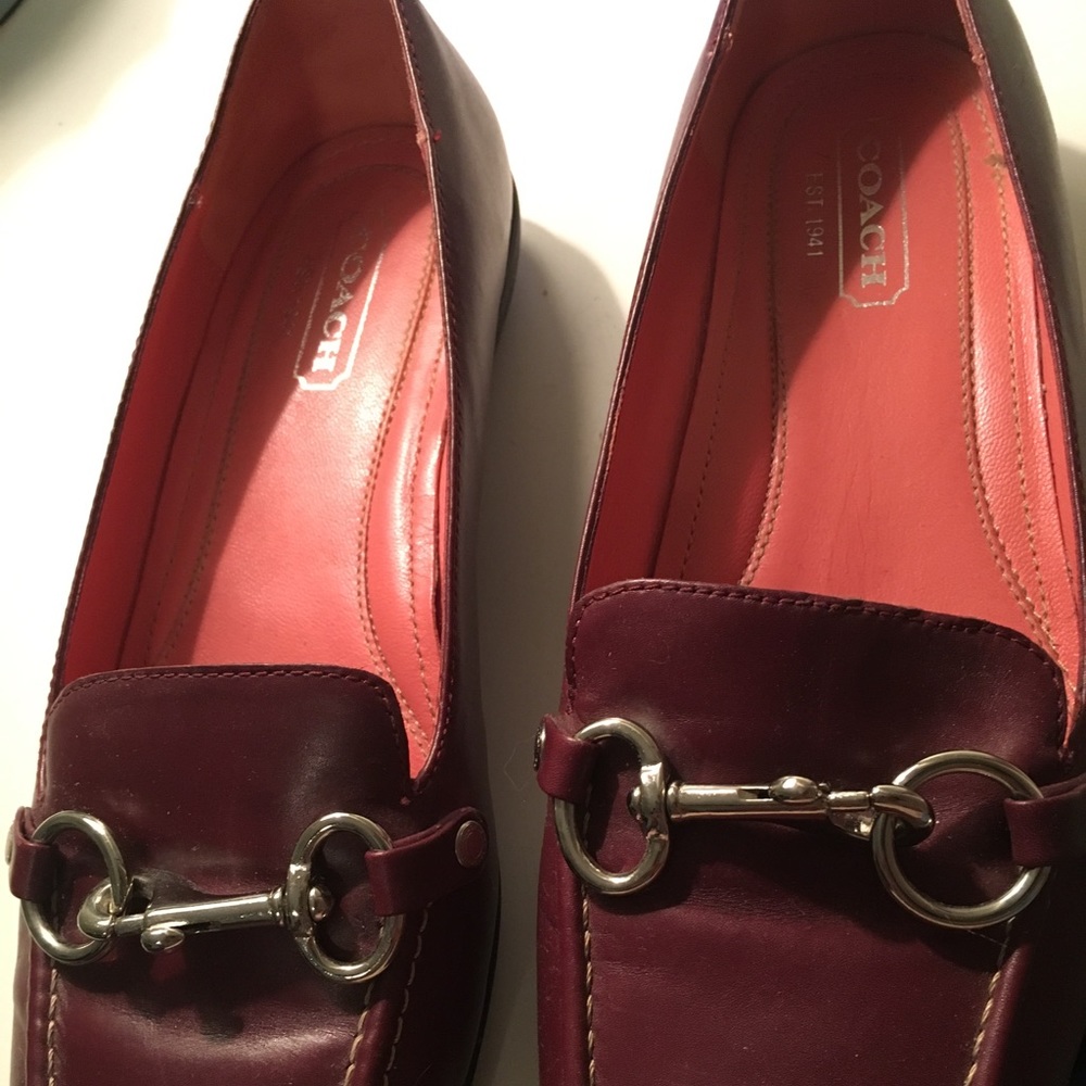 Coach flats